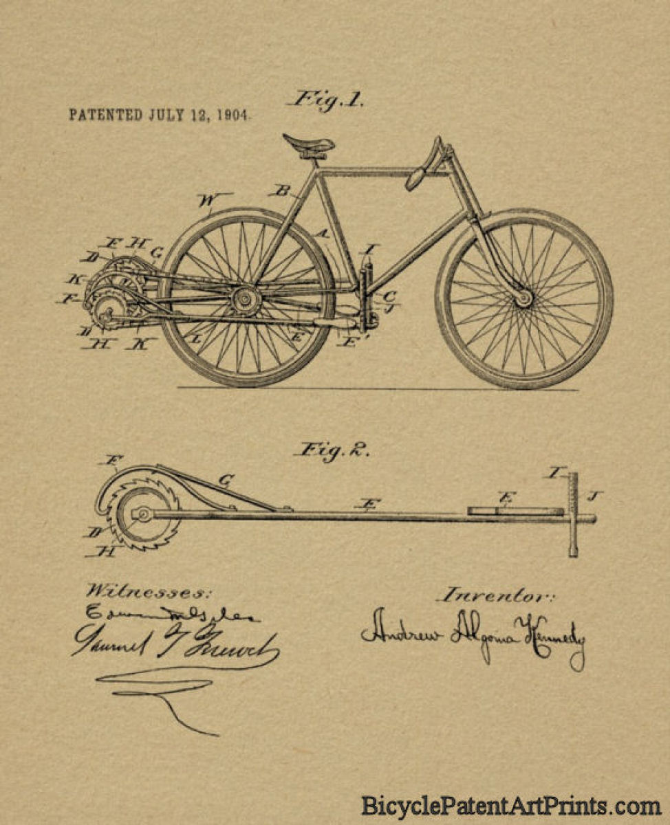 1904 Chainless lever propelled bicycle with close up on the gear drive